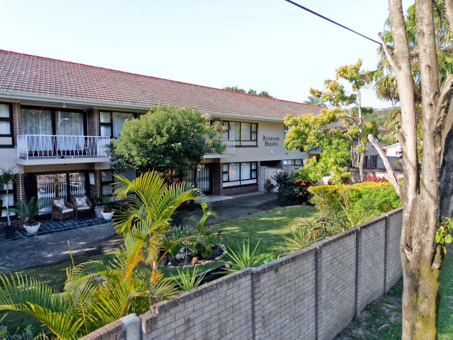 2 Bedroom Property for Sale in Beacon Bay Eastern Cape